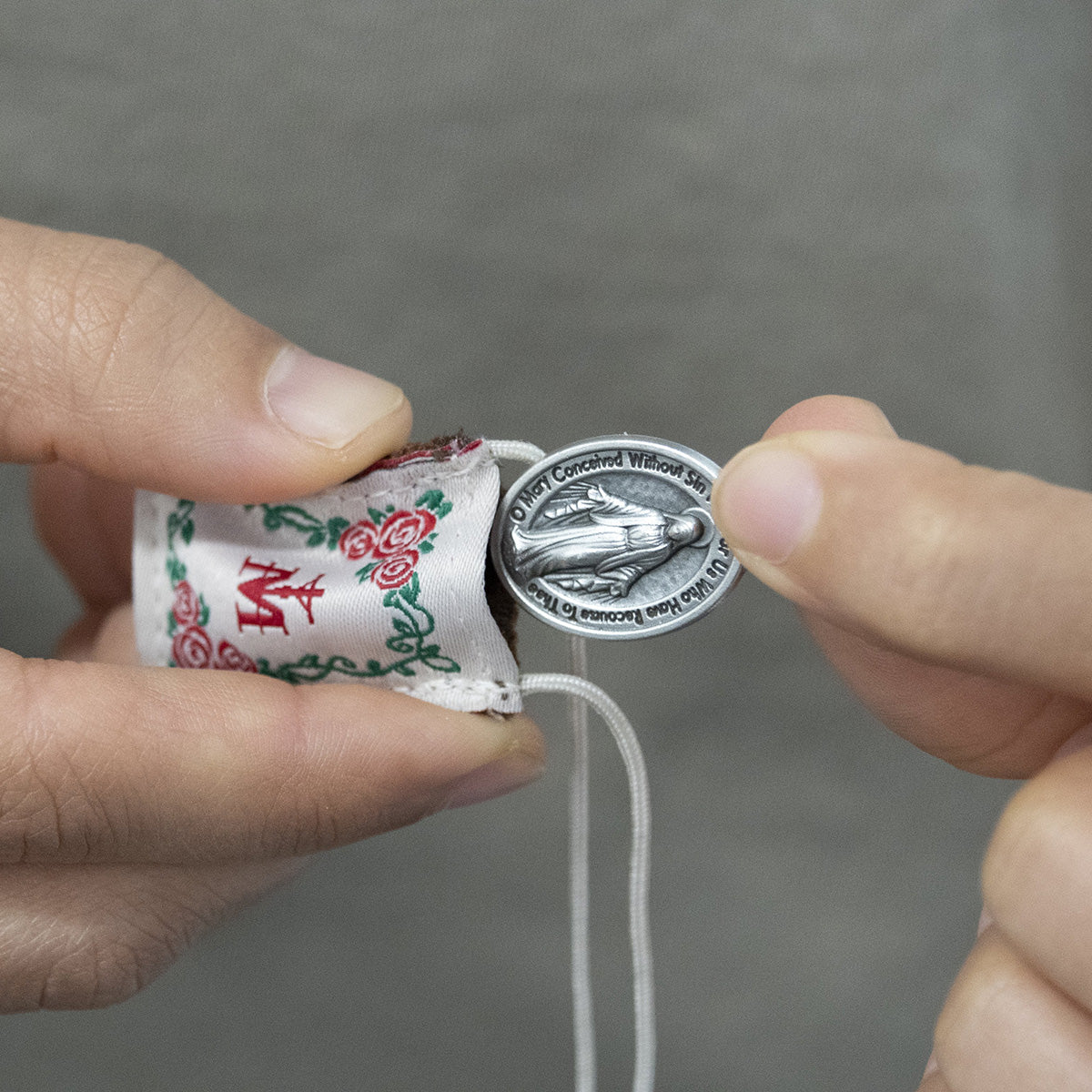 Premium Brown Scapular, Cream & Rose Pietà - scapulars.com®